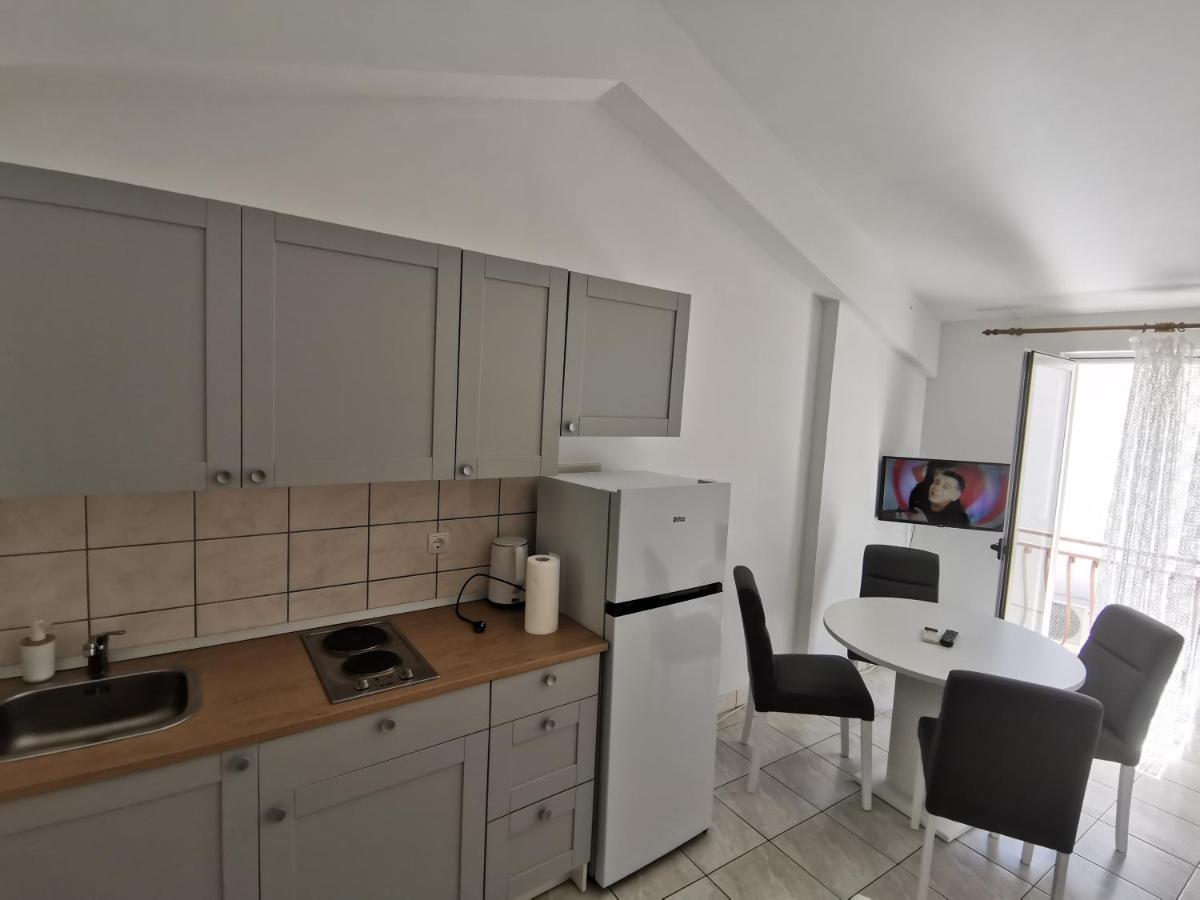 Apartmán Apartman Katarina Promajna Exteriér fotografie